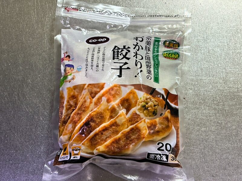 【コープ】茶美豚と国産野菜のおかわり餃子のパッケージ
