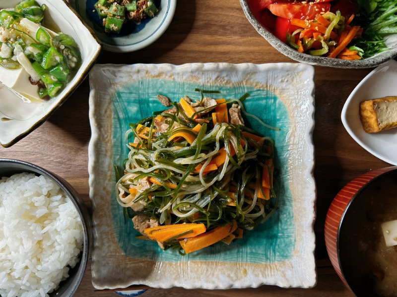 パルシステムのミールキット「切り昆布と産直豚肉の炒め煮（クーブイリチー）セット」