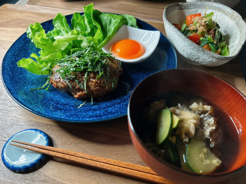 ちゃんとオイシックスの「シャキシャキ！おかひじきのハンバーグ」